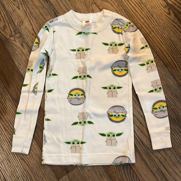 HA Star Wars Yoda pjs size 100cm/ 4 EUC - Picture 2 of 10